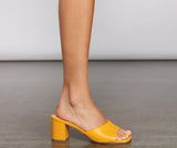 Mules de piel sintética Bold Babe