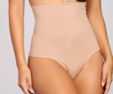 Tanga moldeadora de cintura alta esencial