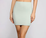 Stilvoller und gesmokten Minirock