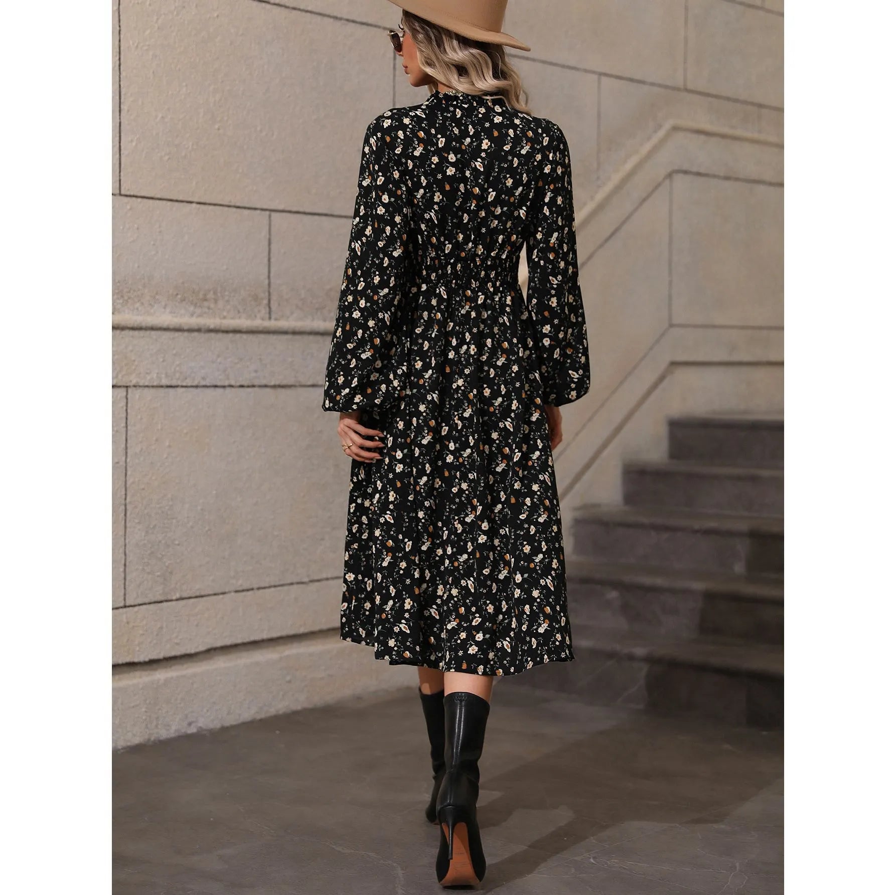 V‑neck Floral Lantern Sleeve Midi Dress