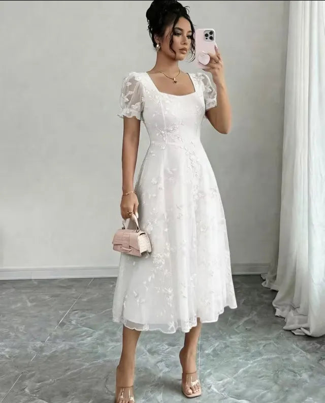 Solid Square Neck Ruffle Short Sleeve 3D Floral Embroidery High Waist A-Line Midi Dress