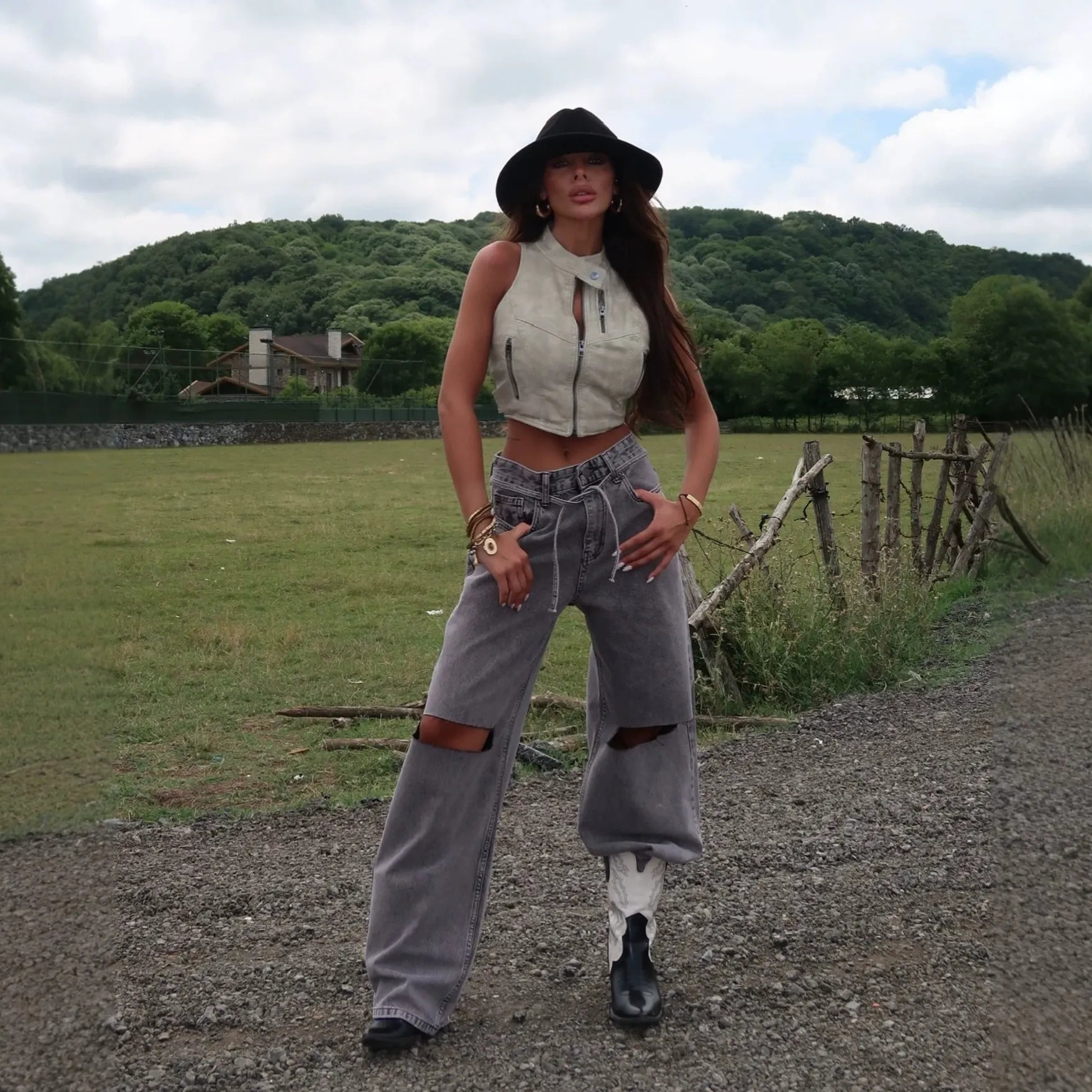 High Waist Ripped Straight‑leg Jeans