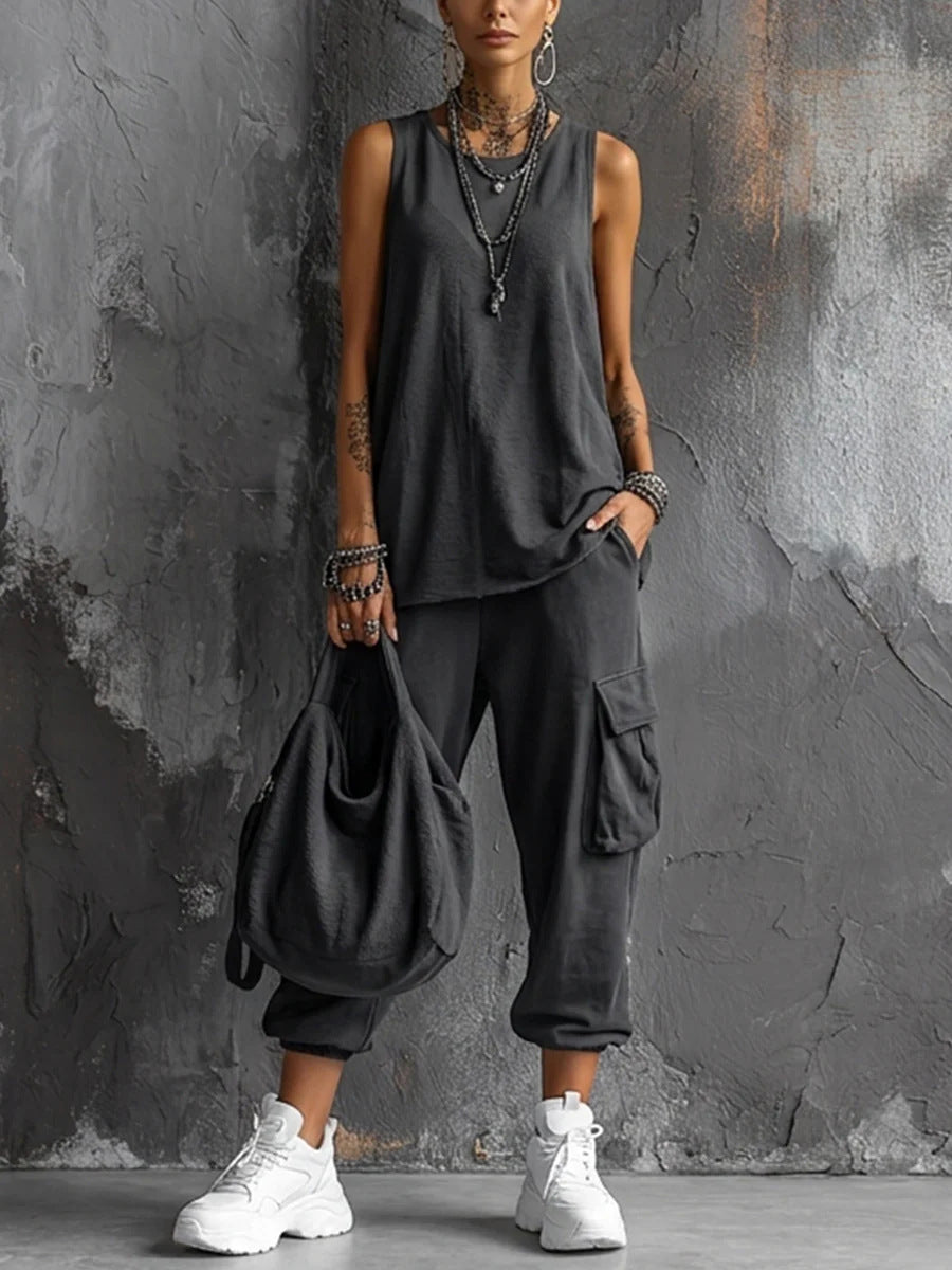 Dark Gray Sleeveless Tank & Cargo Pants Set