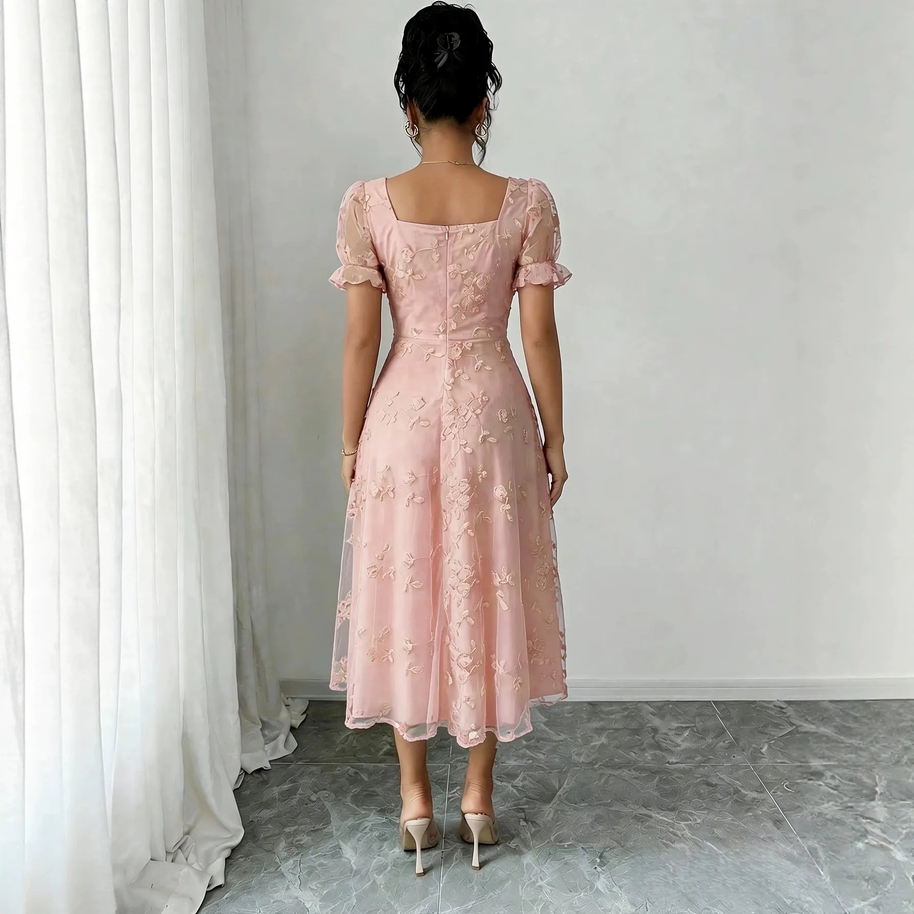 Solid Square Neck Ruffle Short Sleeve 3D Floral Embroidery High Waist A-Line Midi Dress