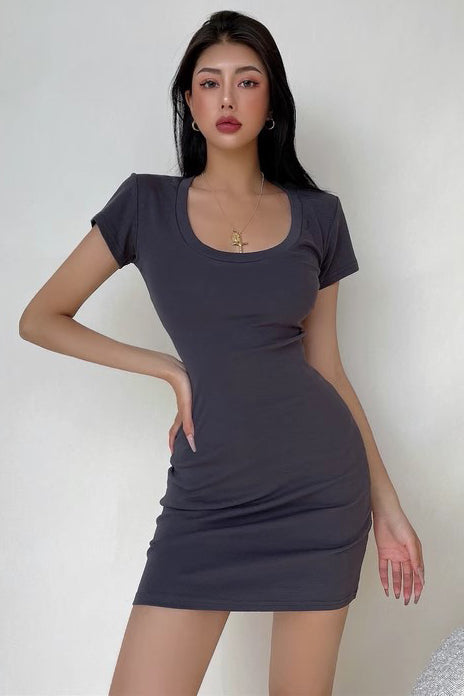U-Neck Tight Wrap Buttocks Mini Dress