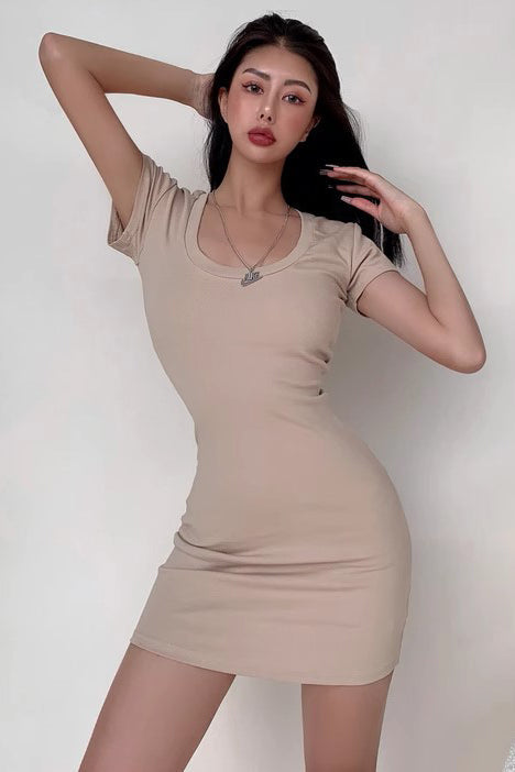 U-Neck Tight Wrap Buttocks Mini Dress