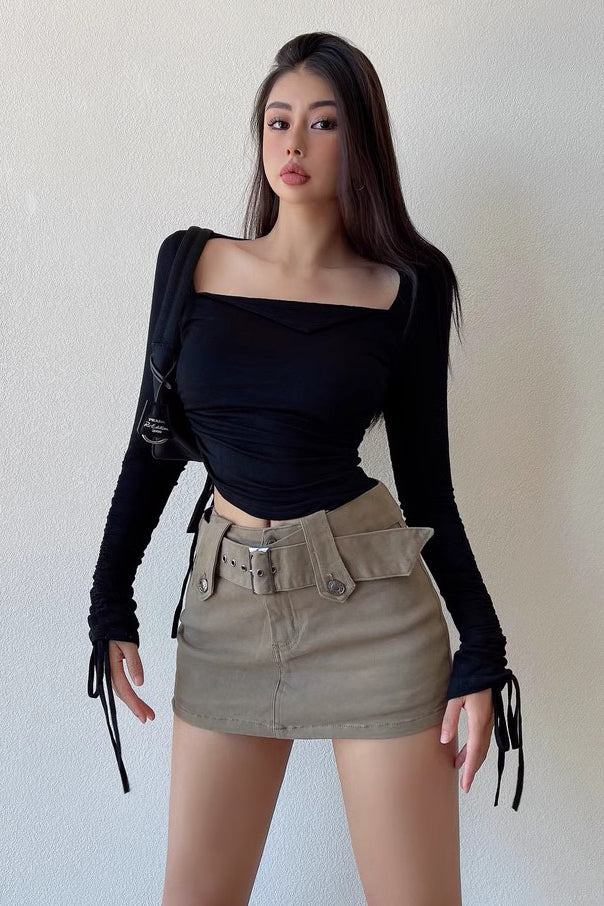 Drawstring Pleated Long Sleeved Top