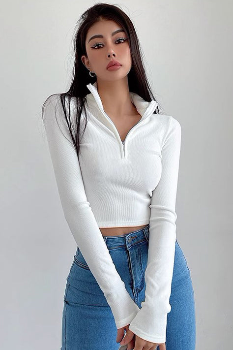 Small Standing Neck Half Zippered Knitted Long Sleeves Top