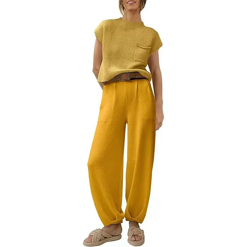 White Knit Short-Sleeve Top & Khaki High-Waisted Pants Two-Piece Set