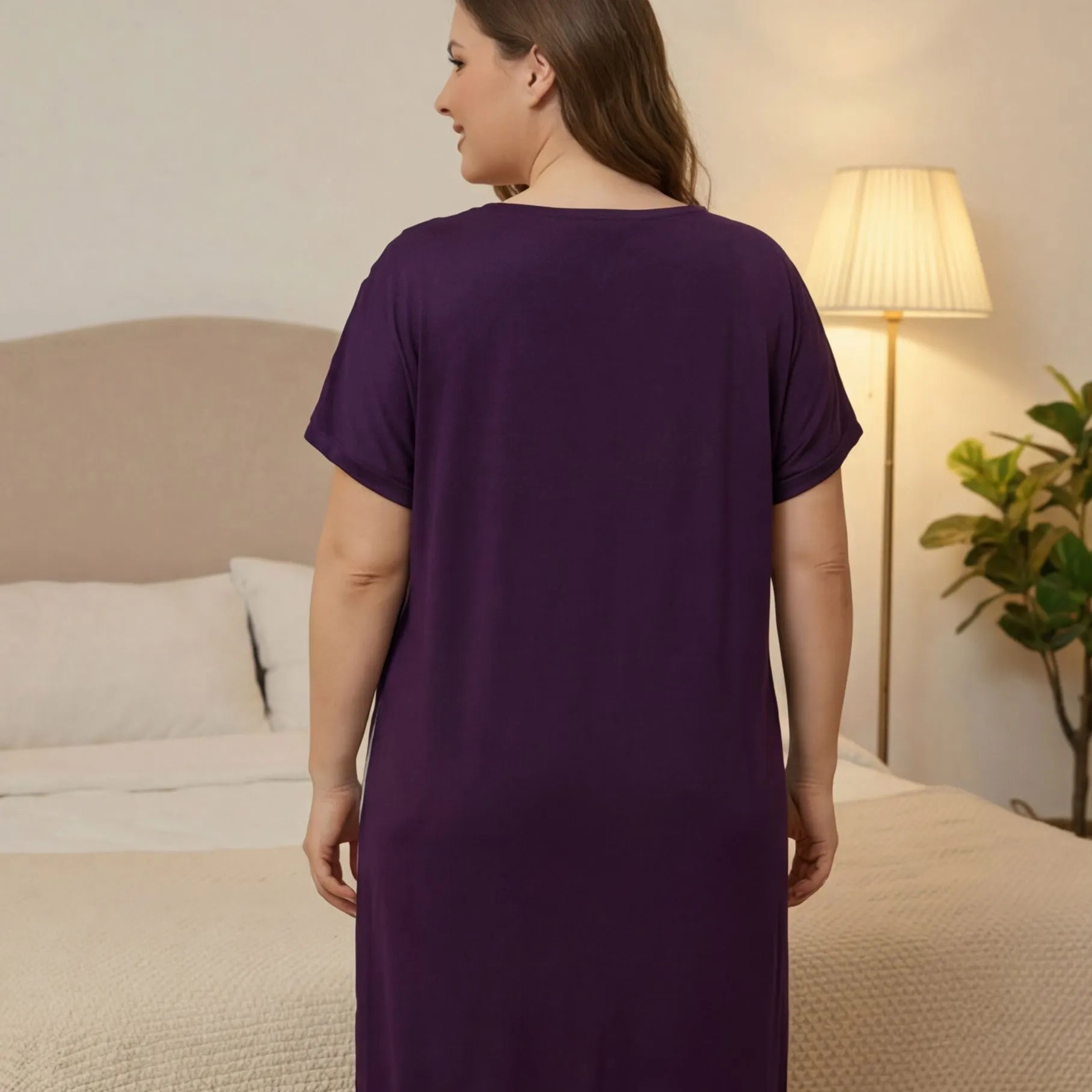 Curvy Purple White Tribal Pattern Nightdress, Oversized V Neck Short Sleeve Maxi Sleep Gown