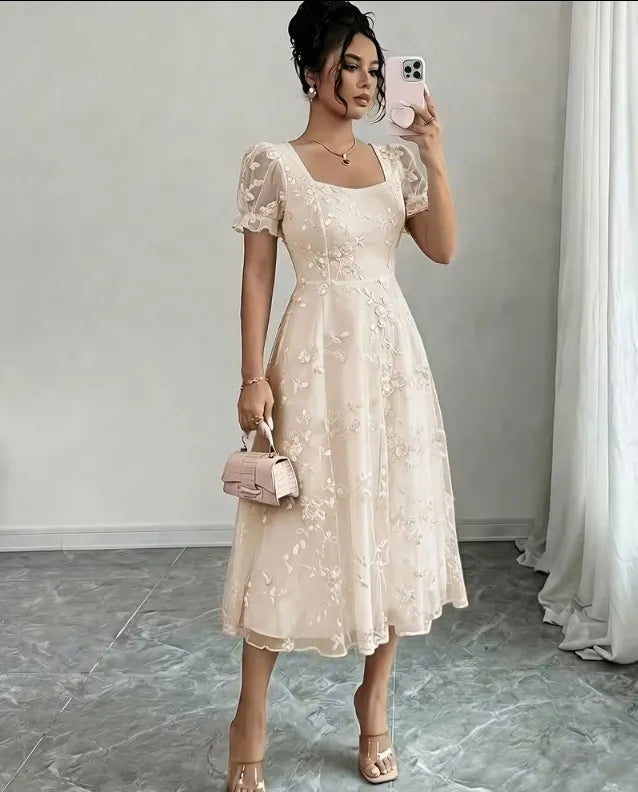 Solid Square Neck Ruffle Short Sleeve 3D Floral Embroidery High Waist A-Line Midi Dress