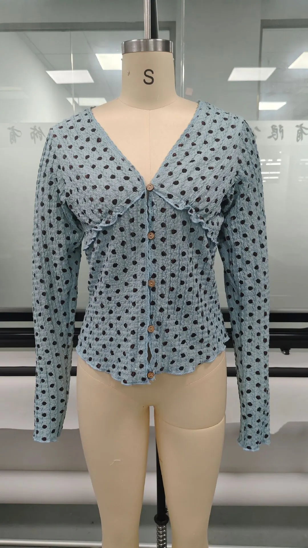 Retro Polka Dot V-Neck Long Sleeve Top, Lace Edge Button Front Slim Blouse