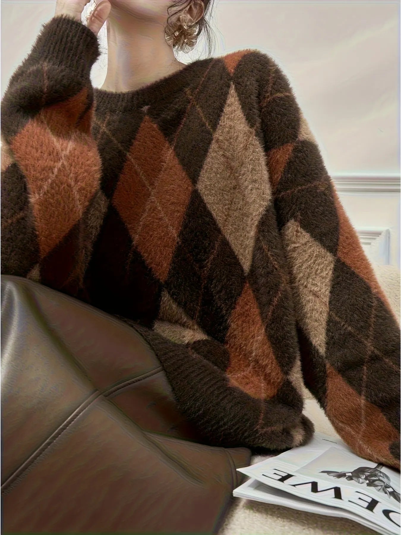 Crew Neck Argyle Knit Sweater