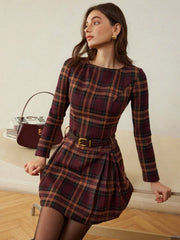 Red Plaid Round Neck Pleated Mini Dress