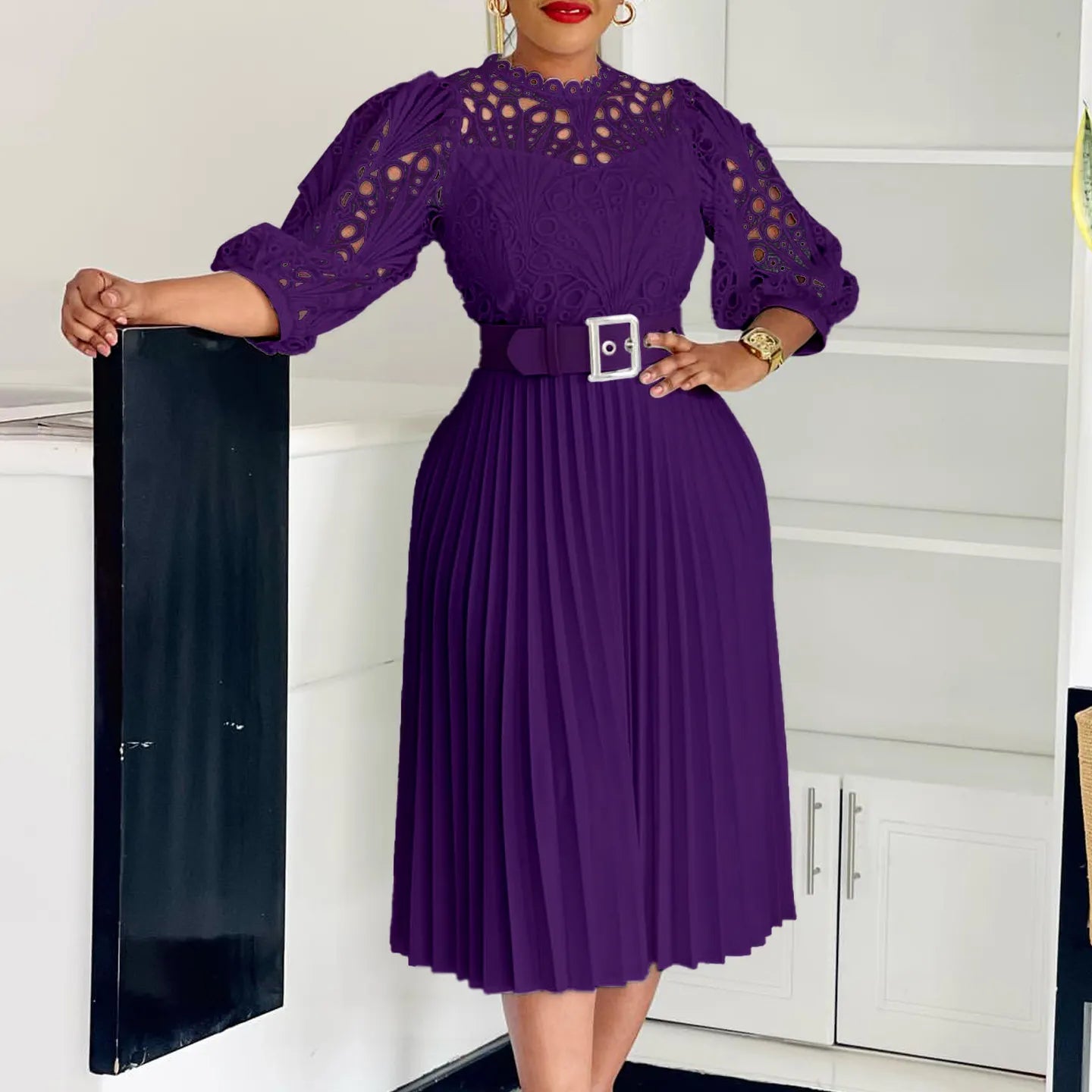 Lace Patchwork Pleated Midi Dress