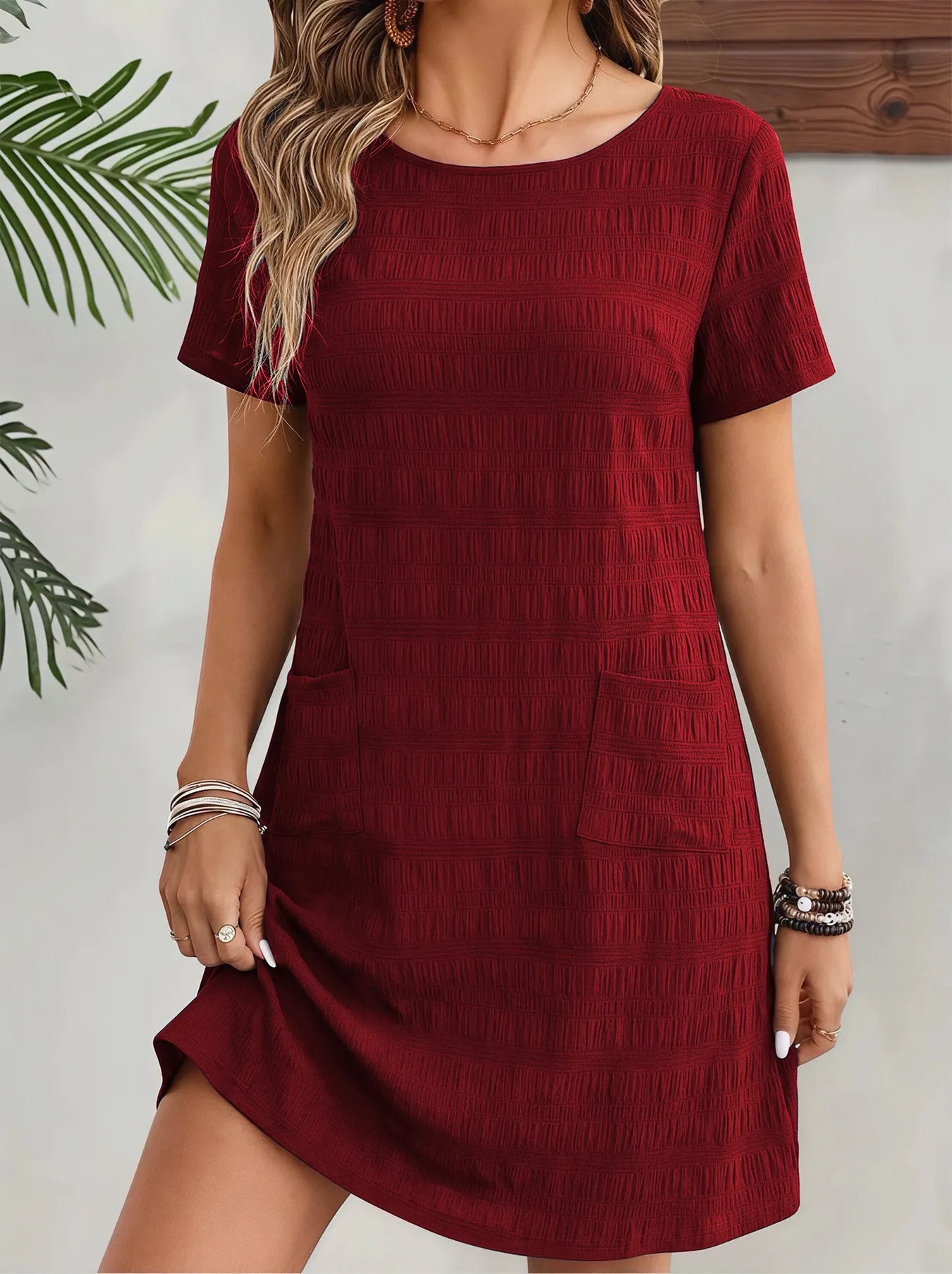 Solid Crew Neck Short Sleeve Casual Pocket Dress