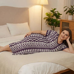 Curvy Purple White Tribal Pattern Nightdress, Oversized V Neck Short Sleeve Maxi Sleep Gown