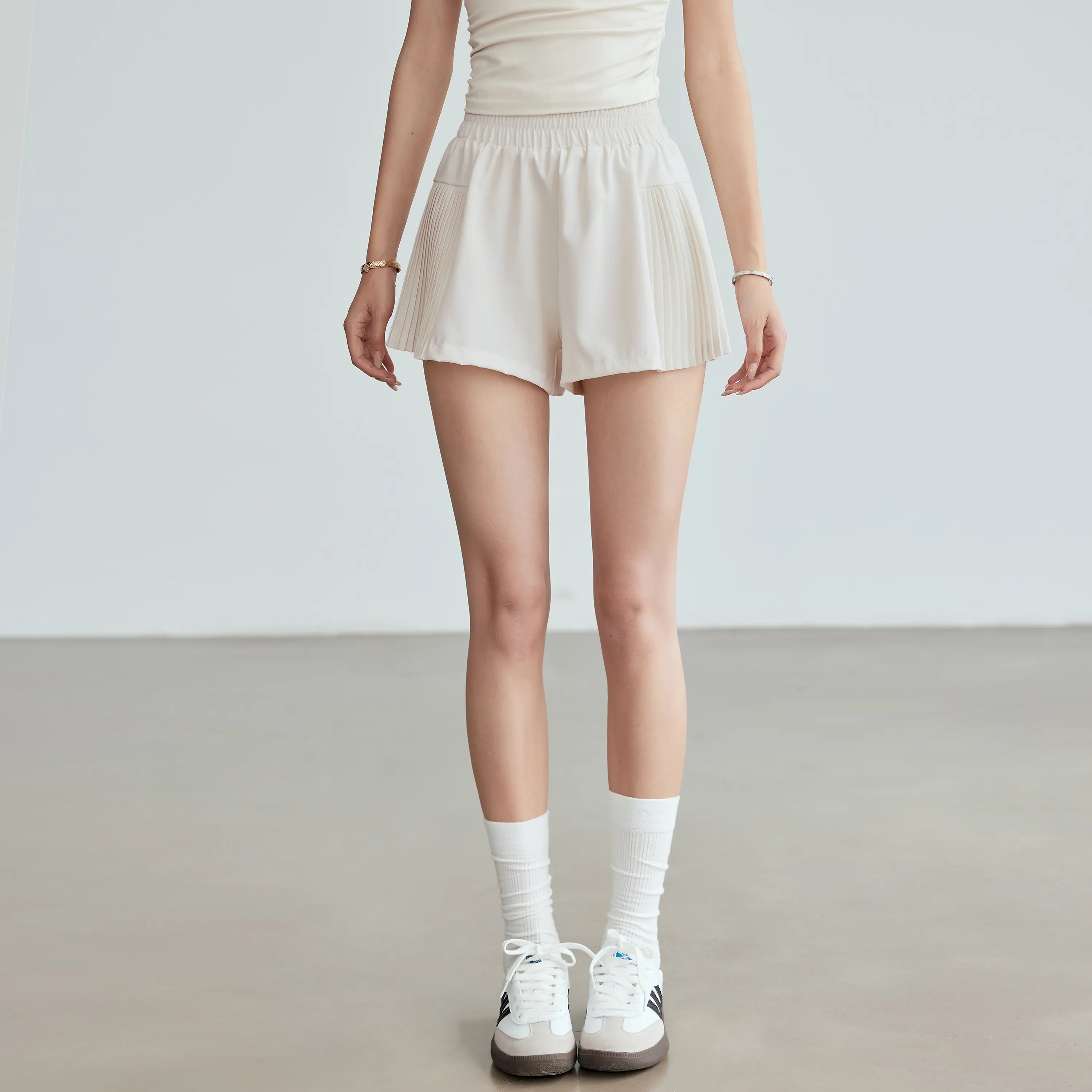 Casual Athletic Mini Skort with Built-in Shorts