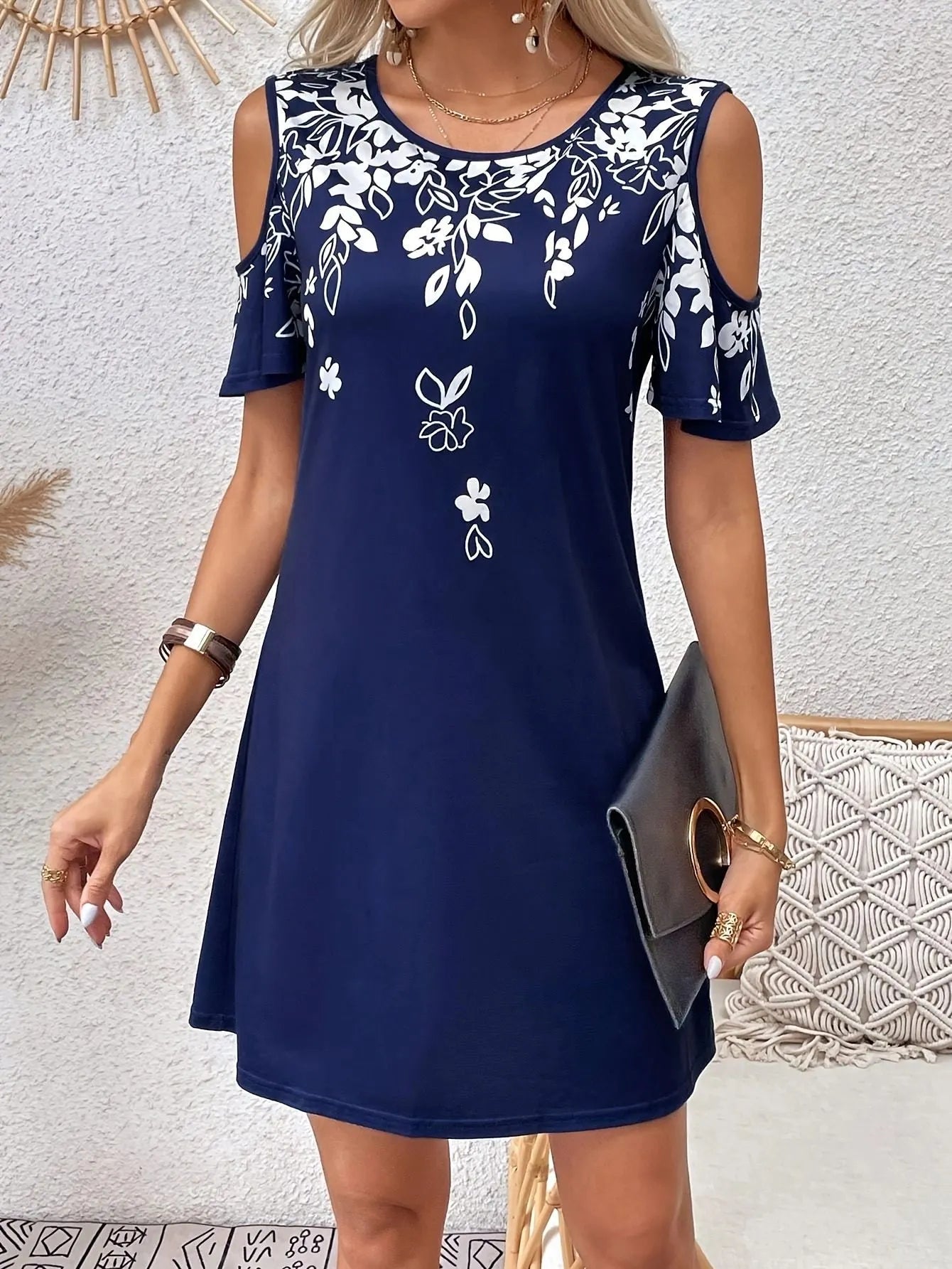 Navy Floral Print Cold Shoulder Shift Dress