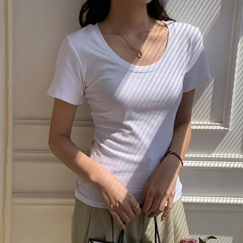 Solid Color U-Neck Short Sleeve Slim Fit T-Shirt