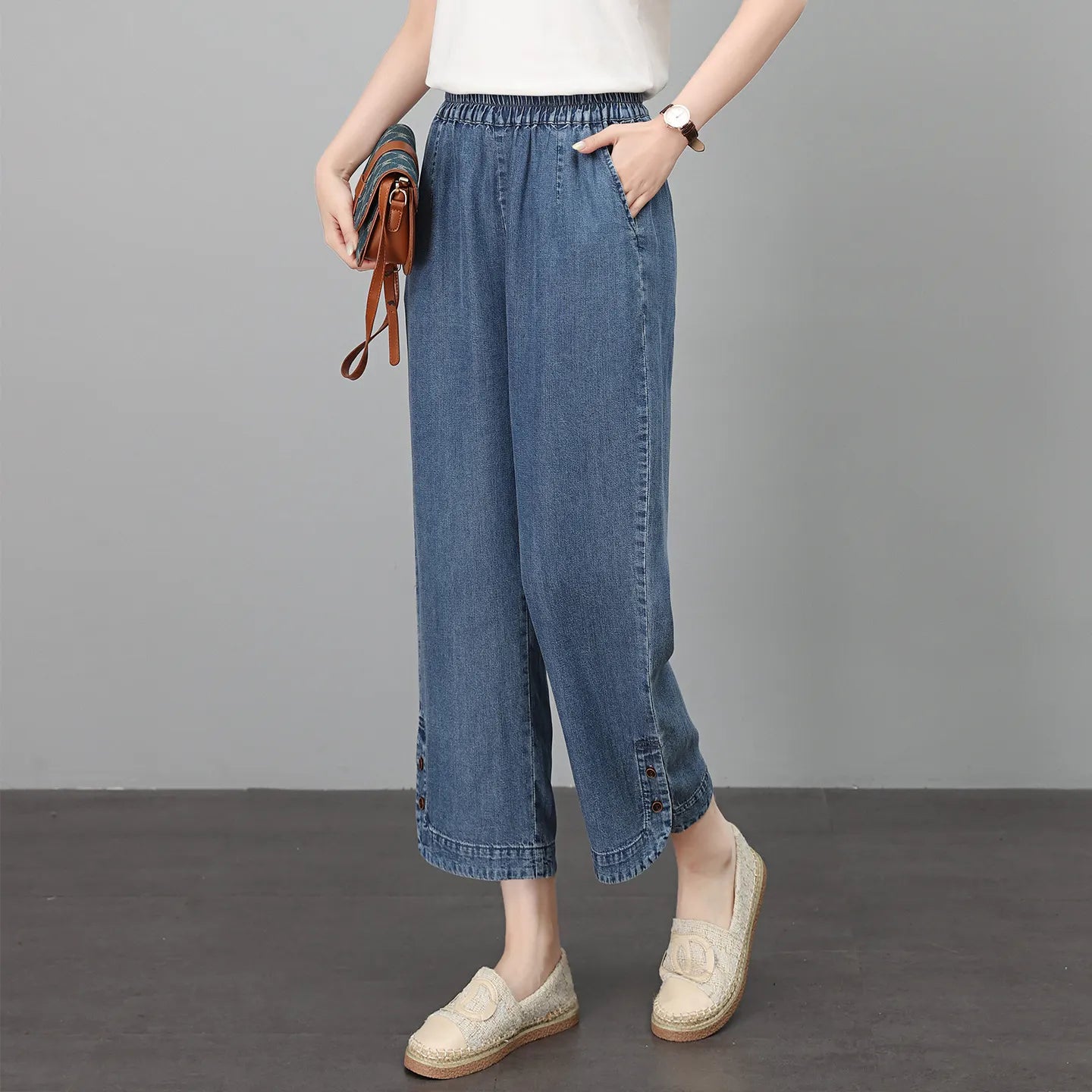 Elastic Waist Nine Point Straight Jeans
