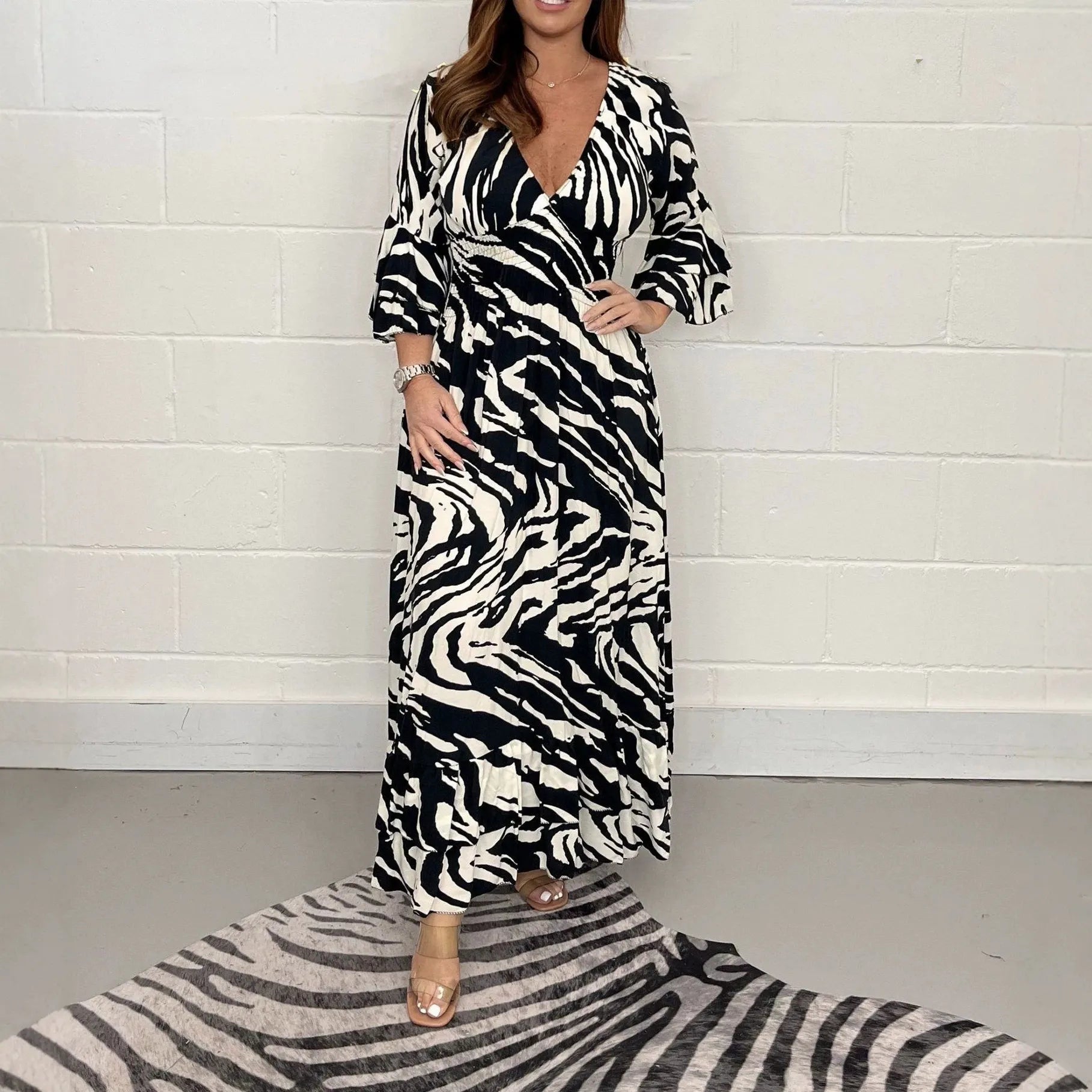 Abstract Print V-Neck Long Sleeve Maxi Dress