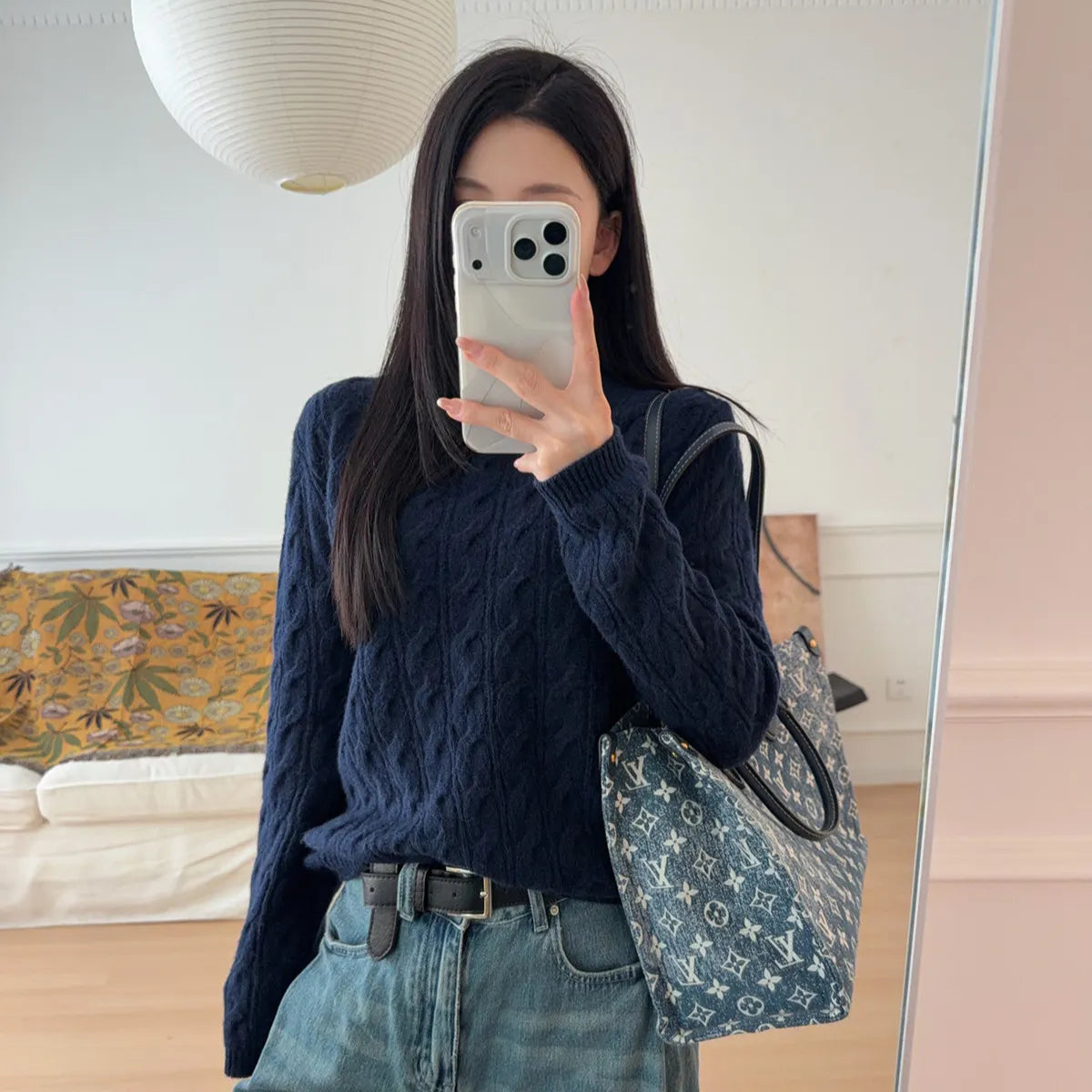 Crew Neck Cable Knit Pullover Sweater