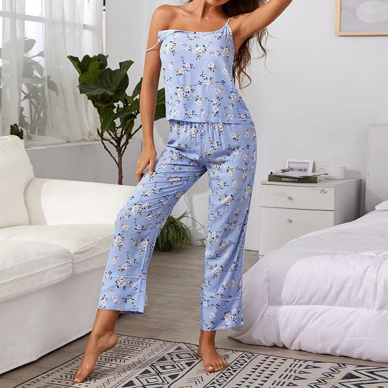 Ladies Summer Floral Cami Pajama Set Elastic Waist Cropped Pants Soft Home Lounge Outfit