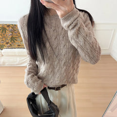 Crew Neck Cable Knit Pullover Sweater