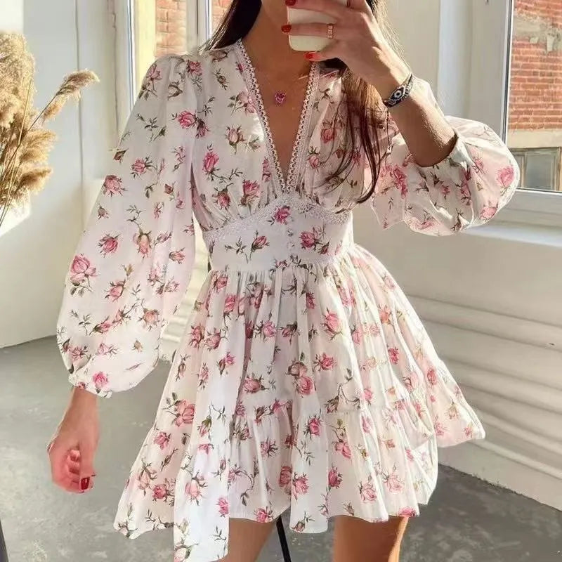 Sweet Floral V-Neck Bubble Sleeve A-Line Mini Dress Loose Waist Lightweight Campus Daily Dress