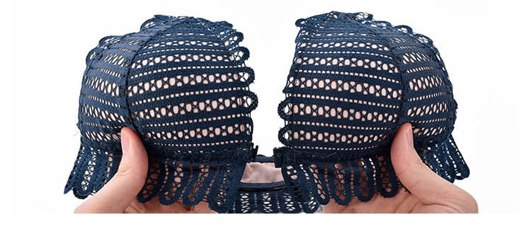 French Lace Front Closure Bra And Panties Set Lingerie Set