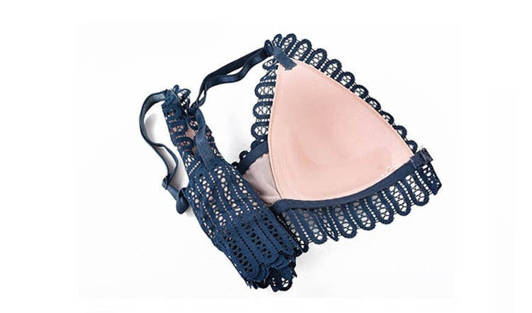 French Lace Front Closure Bra And Panties Set Lingerie Set