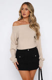 She's A Stunner Off The Shoulder Crop Top