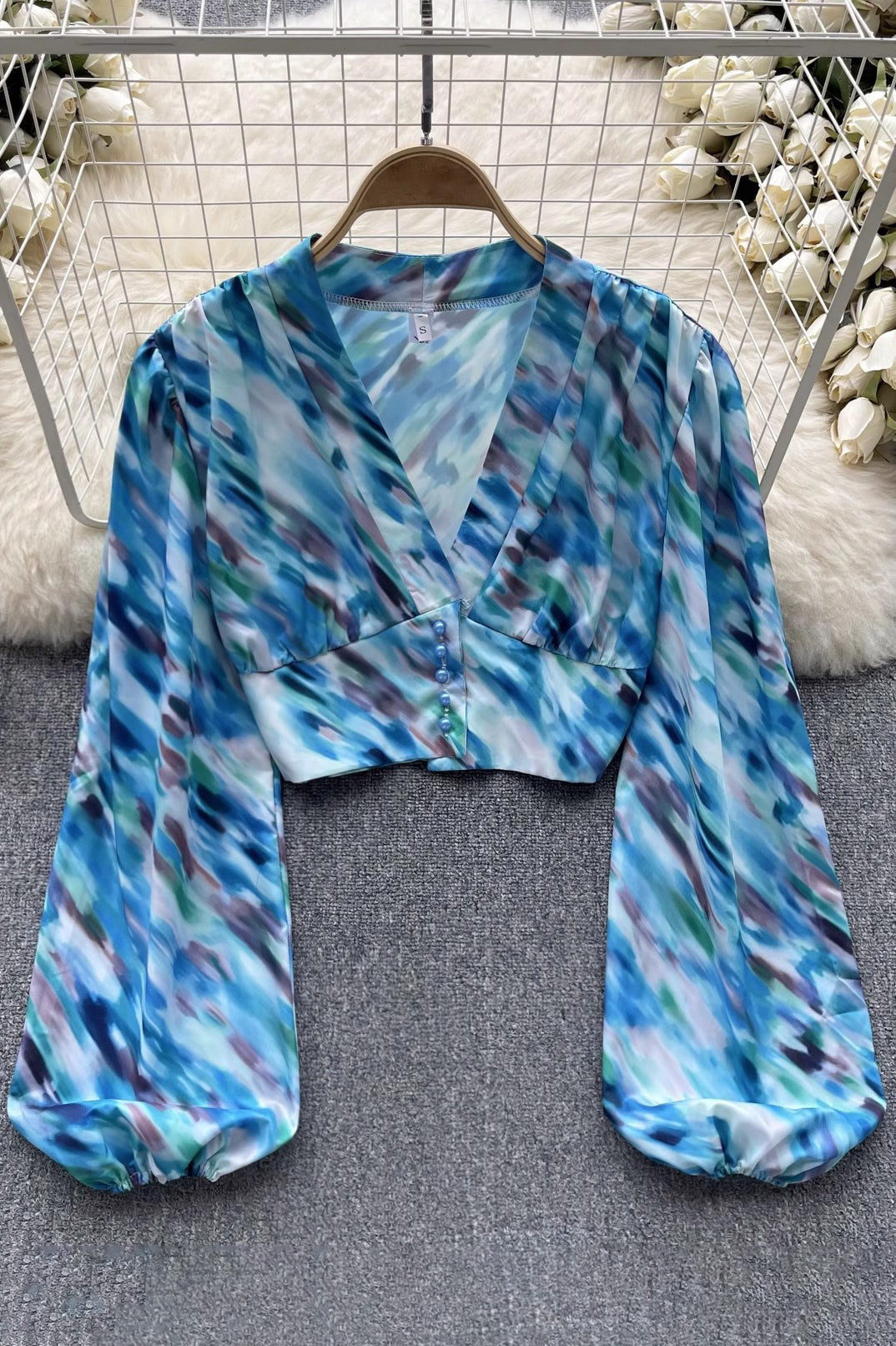 Tie Dye V-Neck Long Sleeve Crop Top
