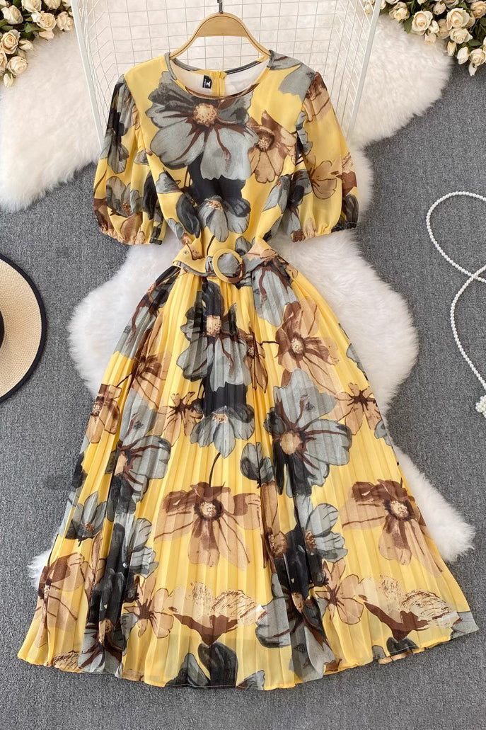 Scoop Neck Short Sleeve Flower Pleated Maxi Dress