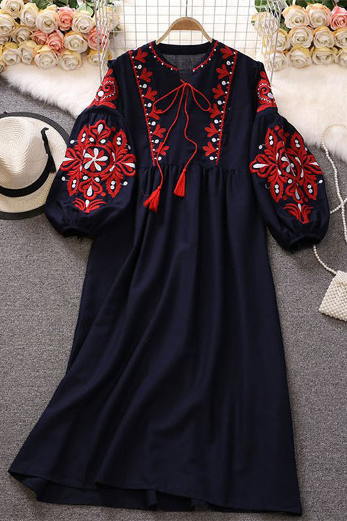 Boho Long Sleeve Embroidery Maxi Dress