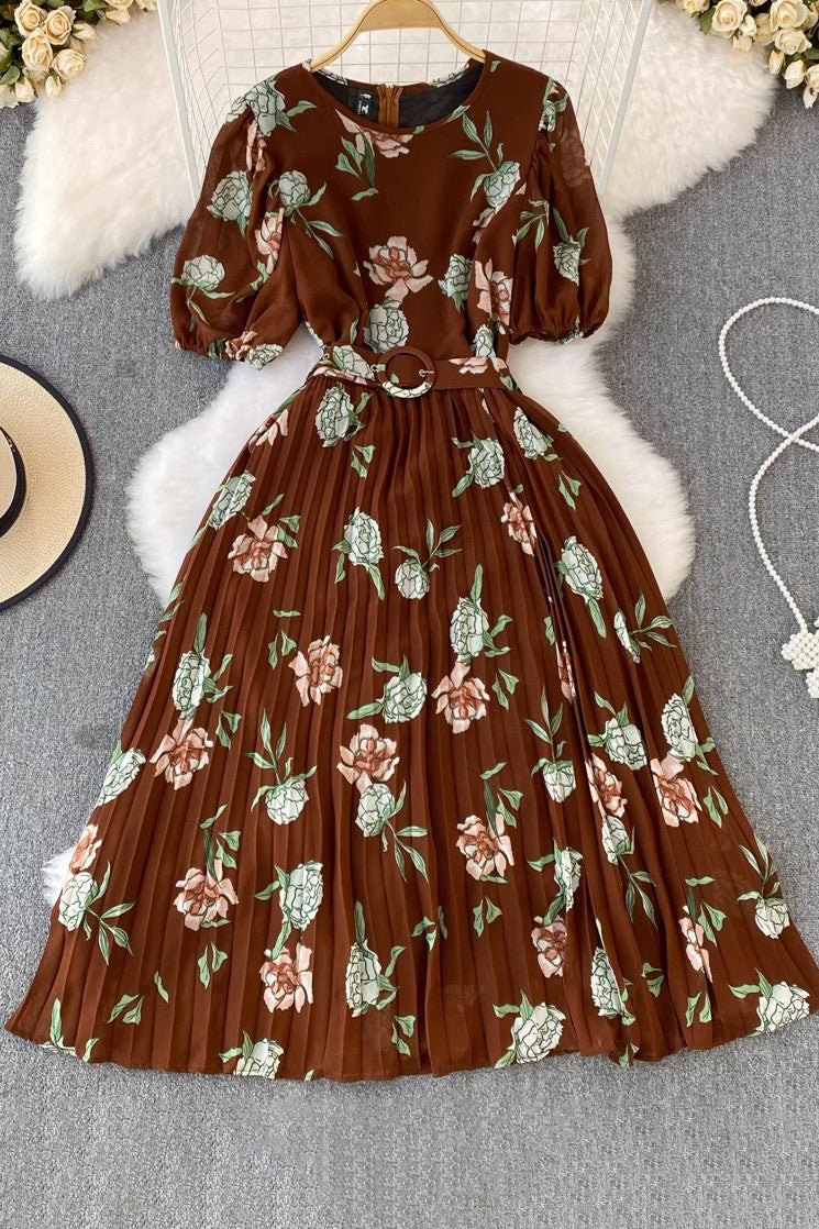 Scoop Neck Short Sleeve Flower Pleated Maxi Dress