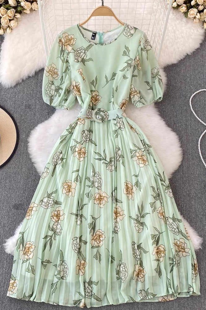 Scoop Neck Short Sleeve Flower Pleated Maxi Dress