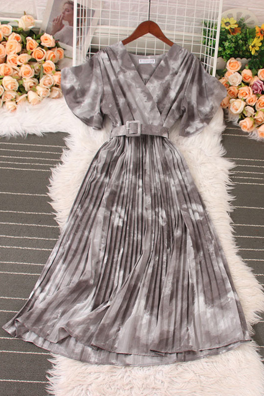 V-Neck Short Sleeve Pleated Dress