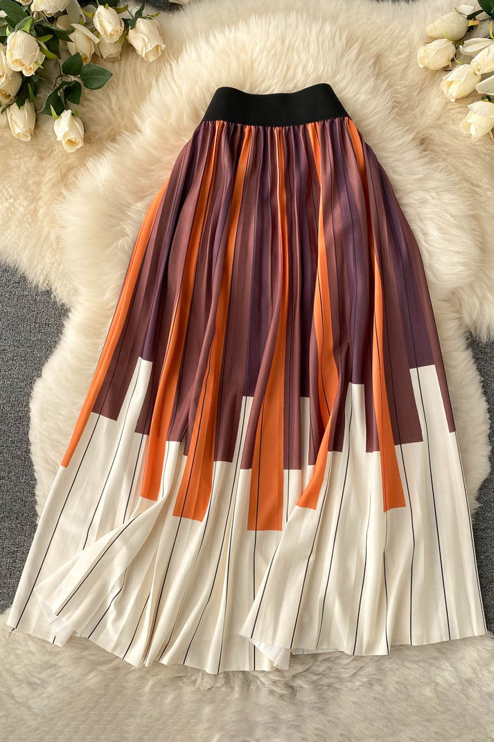 Print Pleated Skirt