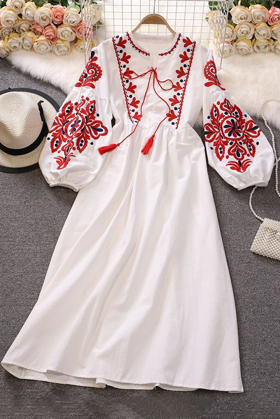 Boho Long Sleeve Embroidery Maxi Dress