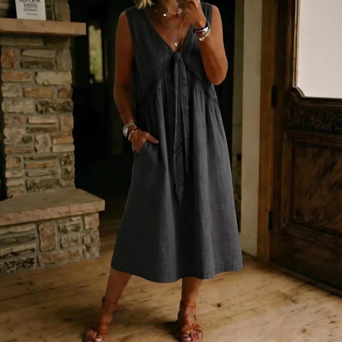 V-Neck Lace Tie Spliced Sleeveless Loose Midi Dress