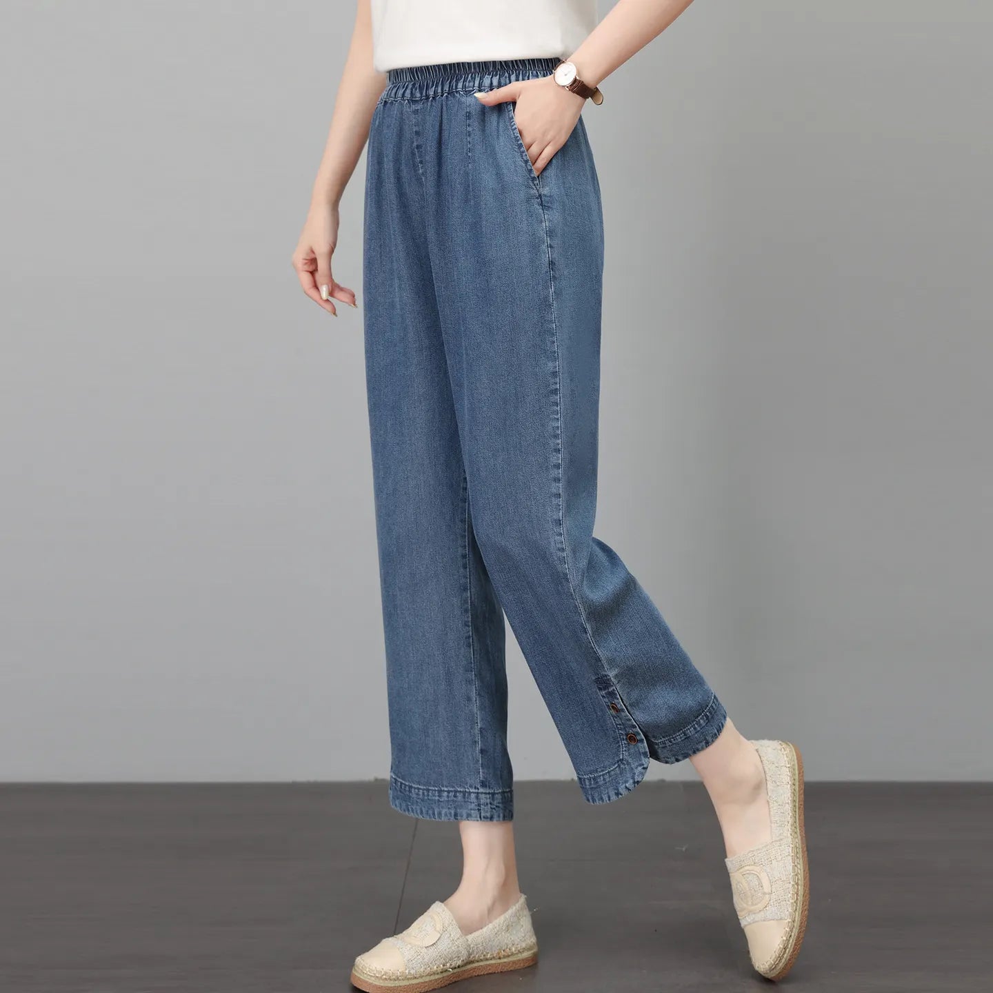 Elastic Waist Nine Point Straight Jeans