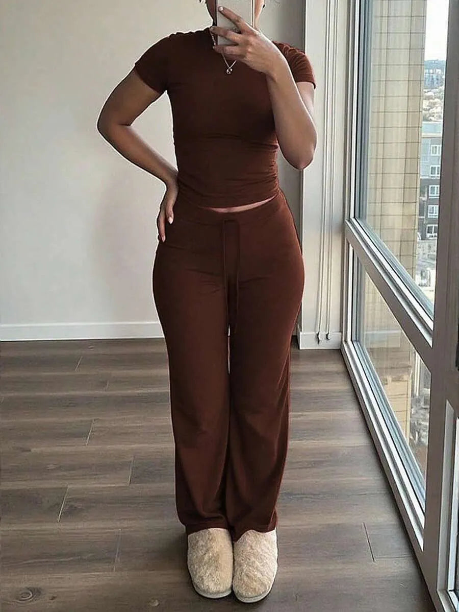 Crew Neck Short Sleeve Ruched Crop Top