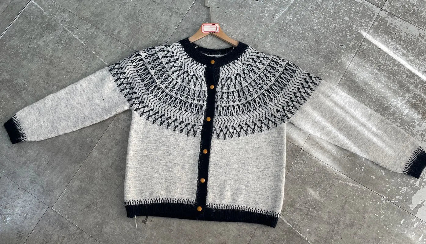 Nordic Geometric Pattern Knit Cardigan Round Neck Button Front Cozy Long Sleeve Sweater for Women