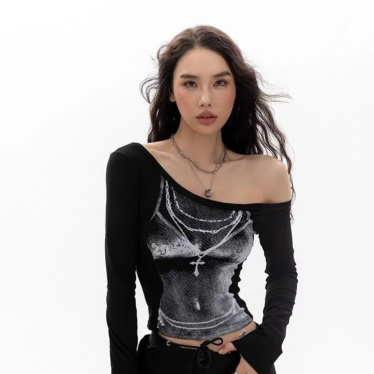 Diagonal Off Shoulder Graphic Print Slim Fit Long Sleeve Cropped T-shirt
