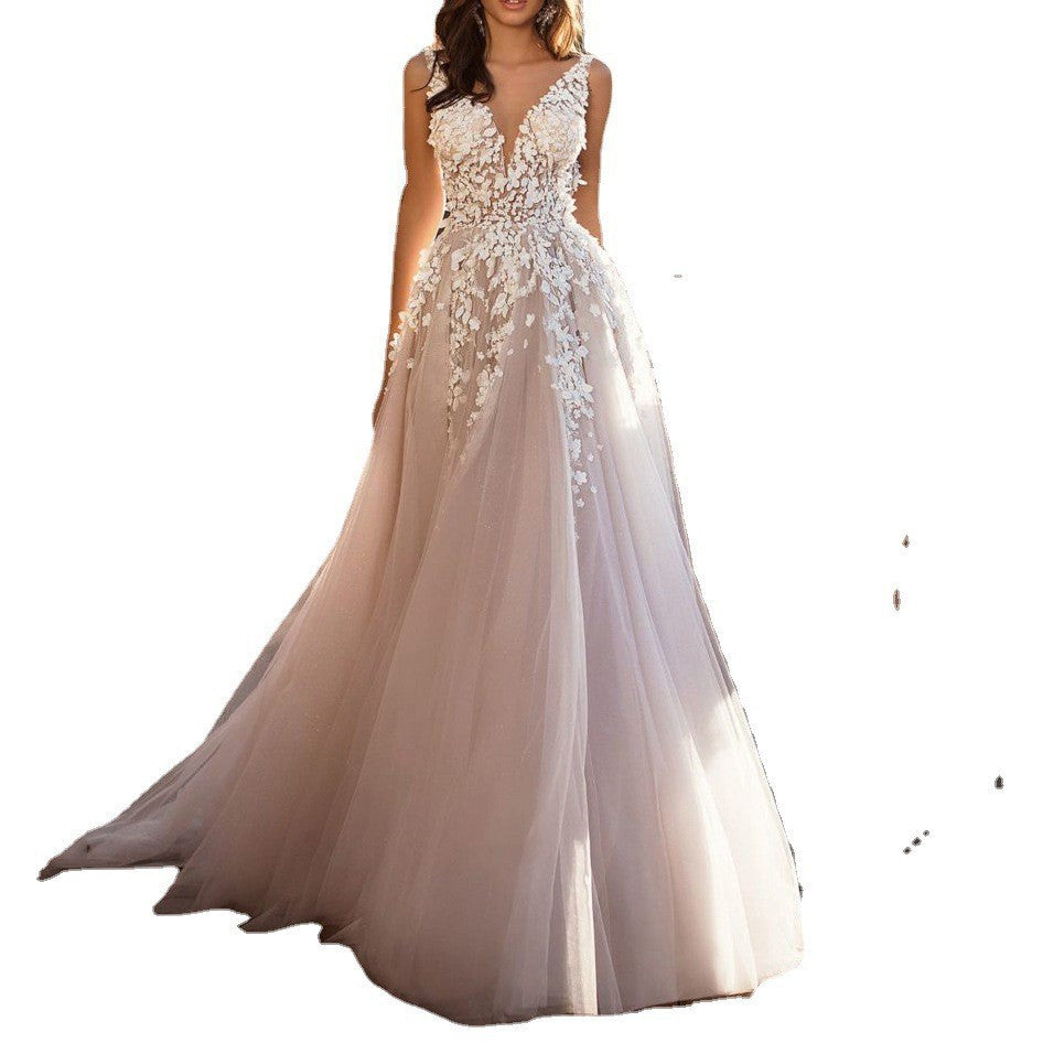 V-Neck 3D Floral Lace Wedding Dress, Sleeveless A-Line Tulle Bridal Gown