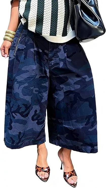 Vintage Camo Pleated Cropped Wide Leg Cargo Pants