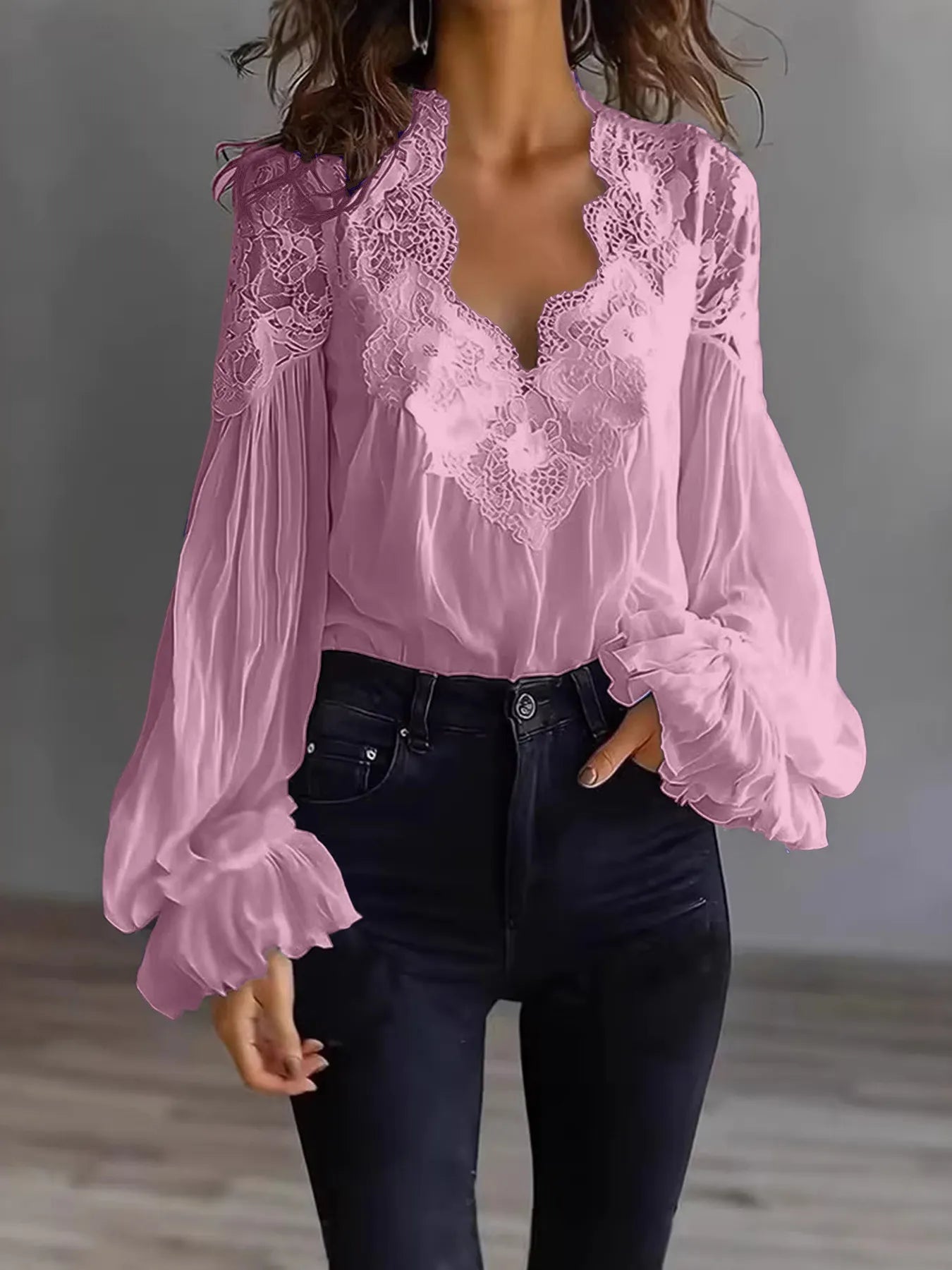 Lace Trim V-Neck Bubble Sleeve Blouse