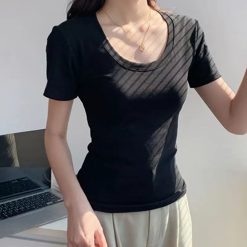 Solid Color U-Neck Short Sleeve Slim Fit T-Shirt